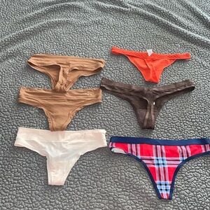 Aerie thongs bundle of 6 new